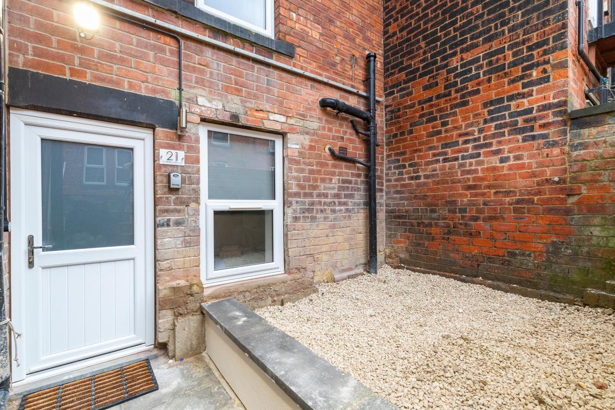 Luxury Lower-Level One Bed Apt Leeds  Exteriör bild